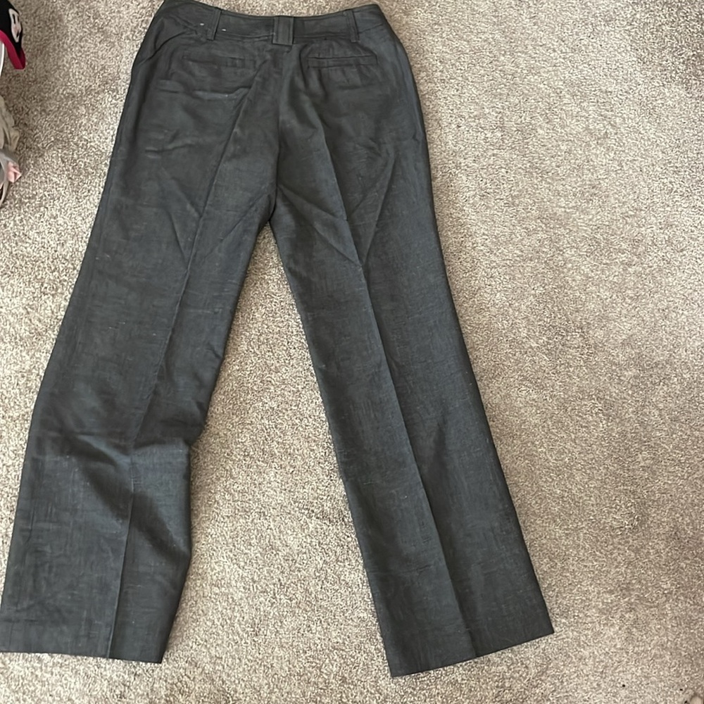 Ann Taylor Women’s size 2 Curvy Dress Pant, black and white